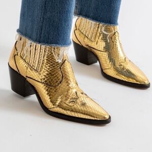 PARIS TEXAS Atlanta Snake-effect Metallic Leather Cowboy Boots In Gold